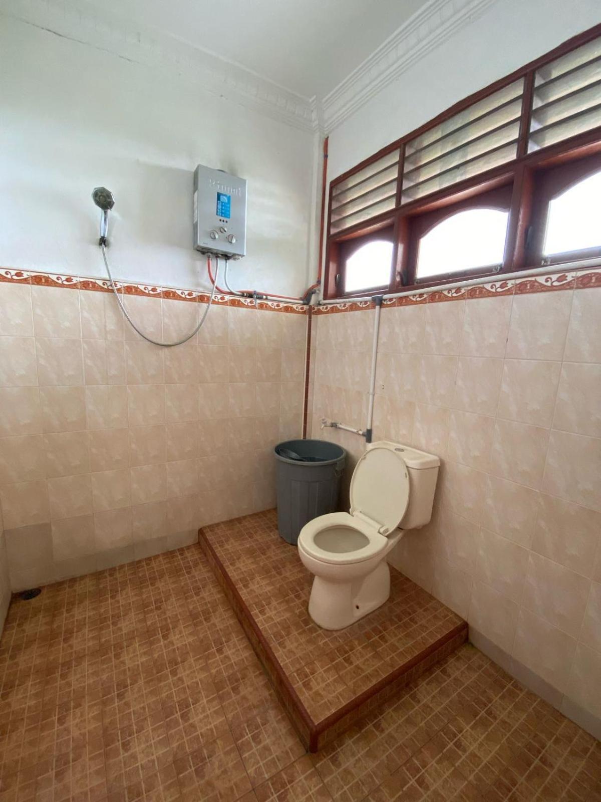 Sibayak Multinational Rest House Berastagi Ngoại thất bức ảnh